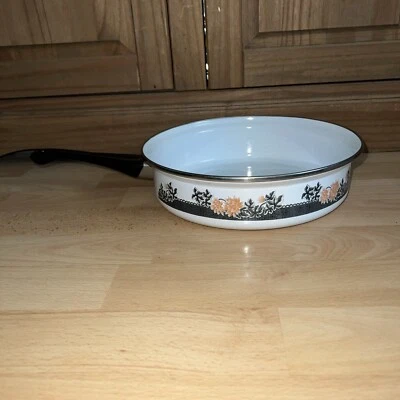 Vintage Enamel Frying Pan Skillet  Floral Flowers Heavy Duty Vintage Great con - Image 1 of 4