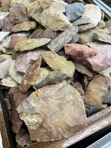 50 PIECE Authentic Ancient Indian Arrowhead Collection Lot Field Grade B Random - Picture 1 of 6