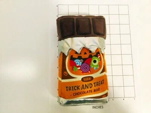 Juguete de barra de chocolate truco y trato de Halloween RARO para perro - Imagen 1 de 2