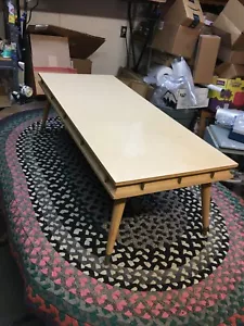 Vintage MCM Mid Century Coffee Table With Blonde Wood 49inx20inx16in - Picture 1 of 9