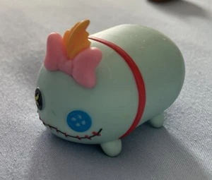 Disney Tsum Tsum - Lilo & Stitch - Scrump - Large - Figura in vinile - Foto 1 di 2