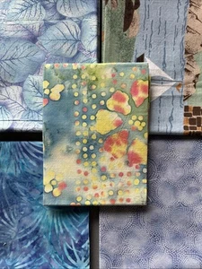 VTG 5 Lot Quilting Fabric FAT QUARTERS Bundle of 5 Design Sew Quilt - Picture 1 of 6