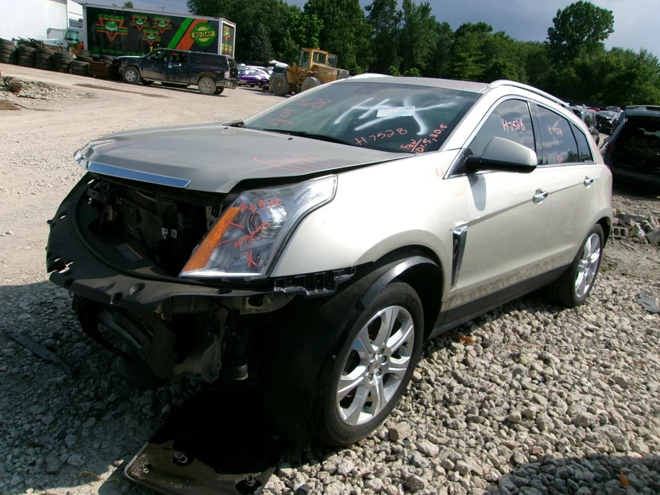Used Front Right Door Glass Front fits: 2015 Cadillac Srx Front Right Grade A - Image 1 of 4
