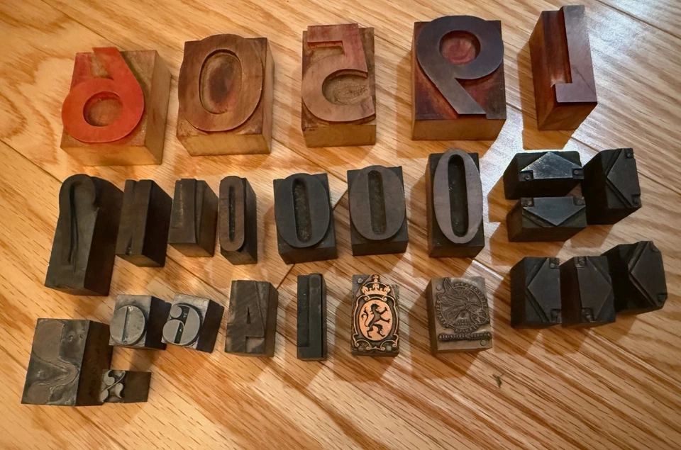 Vintage Antique Lot Letterpress Letters Symbols Wood Type Printers Block  /LOT D - Image 1 of 1