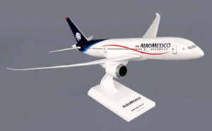 Aeromexico Boeing 787-8 1:200 SkyMarks SKR335 Flugzeug Modell B787 Dreamliner - Bild 1 von 1