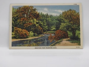 Postal Saludos desde Frankfort Michigan Publicado 1937 Árboles Curt Teich F540 - Imagen 1 de 2