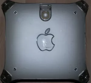 Apple PowerMac G4 M8493 mit 733MHz CPU 256MB RAM 20GB HDD nVidia P40 Netzteil - Bild 1 von 11