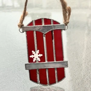 Slitta rossa natalizia in vetro colorato 4 in prendisole ornamento finestra arte fatta a mano - Foto 1 di 5
