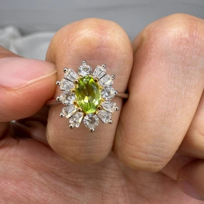 925 Sterling Silver Ring 6x4mm Natural Peridot Gemstone Zircon Flower Bridal NEW - Image 1 of 4