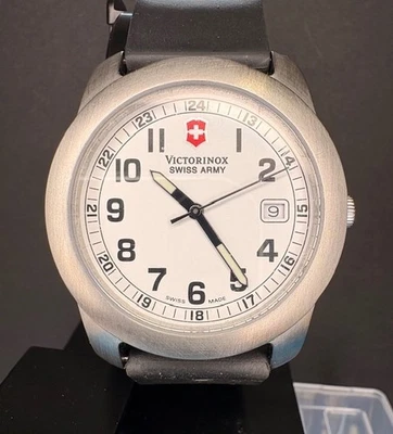 Reloj original Victorinox Swiss Army  mod. 25191.41  en buen estado , funciona. - Imagen 1 de 4