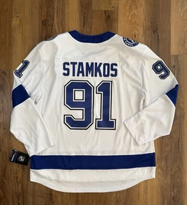 Neu mit Etikett Tampa Bay Lightning Steven Stamkos #91 Herren 2XL weiß Fanatics Trikot - Bild 1 von 14