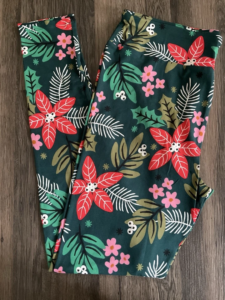 LuLaRoe 2025 Warm Wishes Holiday Leggings TC Tall Curvy - As Pictured