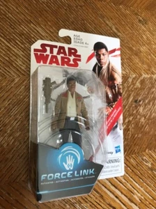 Disney Hasbro Star Wars 2017 Ultimi Jedi FINN Force Link 3,75 pollici - Foto 1 di 9
