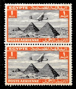 1933 EGYPT AIR MAIL Airplane over Giza Pyramids Pair S#C5 MNH+MLH OG Aviation - Picture 1 of 2