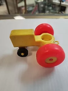 Vintage Fisher Price Little People Yellow Tractor ¿ - Picture 1 of 5