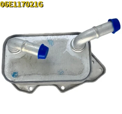 06E117021G Enfriador de aceite de motor para Volkswagen Touareg Audi A4 A5 A6 A7 Q5 Q7 S4 S5 Foto 1 de 4