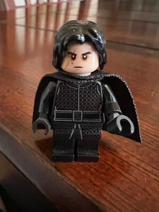 Lego Star Wars Kylo Ren 75139 with Hair Episode 7 Minifigure #195 - Picture 1 of 2