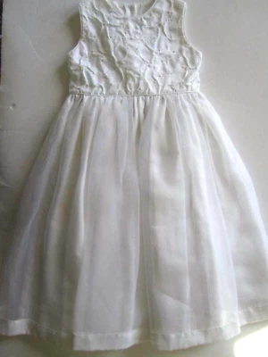 Vestido Formal Blanco Colección Reliquia Strasburg 6Y Usado en Excelente Condición Foto 1 de 4