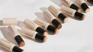 BURBERRY Fresh Glow Gel Stick Luminous Foundation & Concealer 0.31oz 14 Shades - Picture 1 of 15
