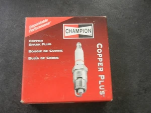 Champion Copper Plus Spark Plugs 470 RE14MCC5 4pcs - Foto 1 di 3