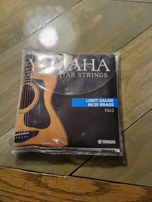 Nuevo Juego de Cuerdas para Guitarra Folk Yamaha Calibre de Luz 80/20 Latón - FG12  Foto 1 de 2
