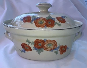 Vintage Hall's Superior Quality Kitchenware Covered Casserole| Dish Orange Poppy - Picture 1 of 21