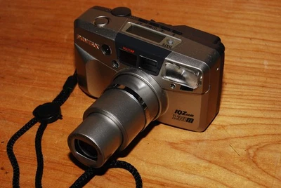 Pentax IQZoom 130M 35mm Point & Shoot Film Camera with New Battery - Image 1 of 4