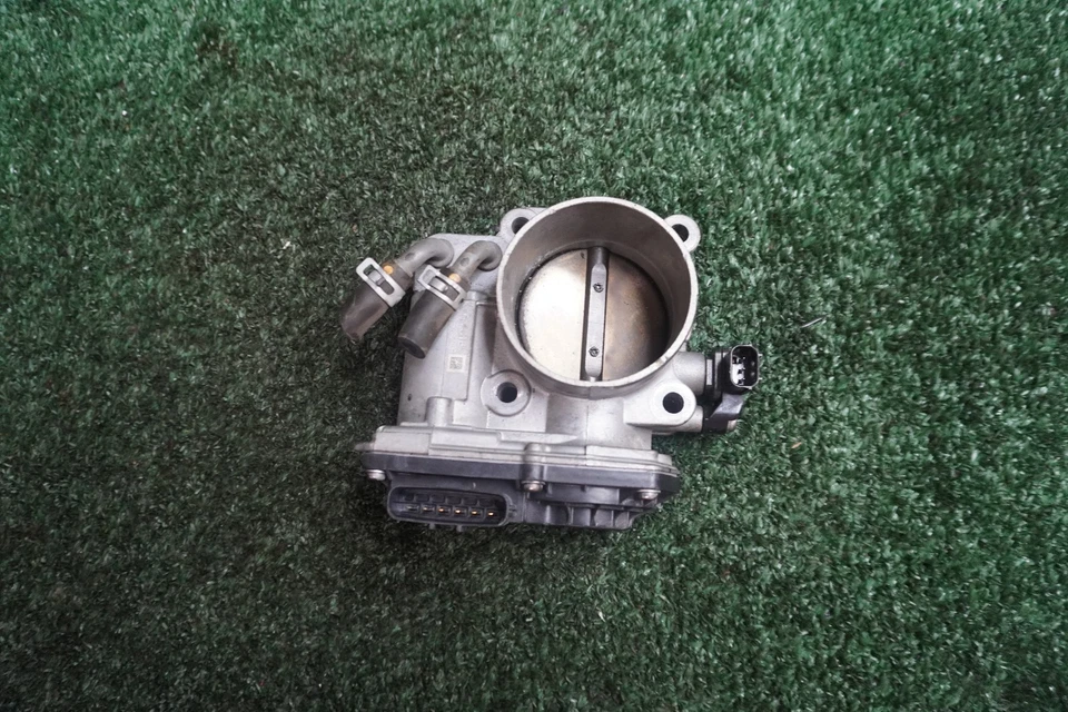 2014 2015 HONDA Odyssey 3.5L ENGINE THROTTLE BODY OEM 136K Miles GMC1E - Image 1 of 4