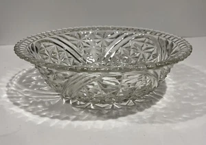 Anchor Hocking Serving Bowl ~ Clear Glass Stars Pattern Scalloped Rim ~ Vintage - Picture 1 of 6