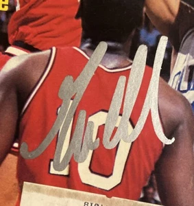 Pervis Ellison Signed Apr 7 1986 NCAA Basketball Sports Illustrated SI Magazine - Picture 1 of 6