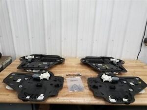 07-17 Right Power Full Door Type JK Front Window Regulator for Jeep Wrangler