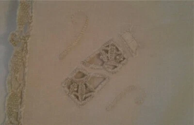 Napperon lin écru et dentelle - Photo 1/4