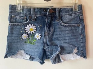 Hand-Embroidered Denim Cutoff Shorts | Old Navy Girls Size 6 - Picture 1 of 3