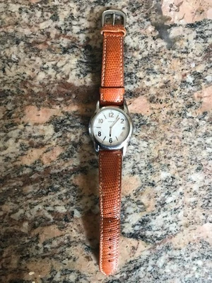 COACH 0256 Reloj de Cuarzo Analógico Esfera Blanca Naranja Piel de Lagarto Correa de Cuero Battry Foto 1 de 4