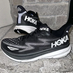 Hoka One Clifton 9 Black White Running Shoes Sneakers 12 D Men - Picture 1 of 10
