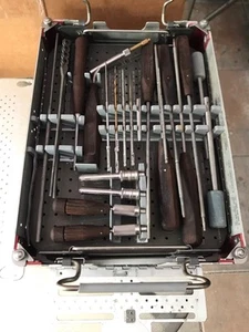 Synths Orthopädische Chirurgische Werkzeuge Instrumentenset - Bild 1 von 21