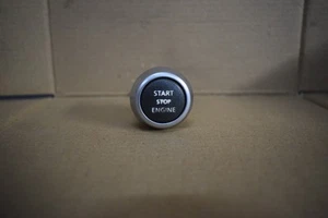 Freelander 2 L359 2006-2012 - Stop/Start Push button Ignition Switch LR023490 - Picture 1 of 6