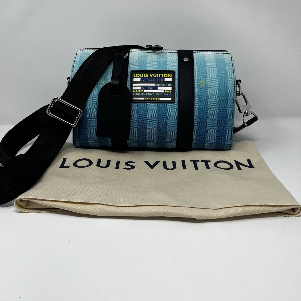 Louis Vuitton LV Damier City Keepall Virgil Abloh estampado degradado azul Foto 1 de 4