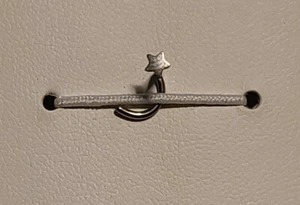 Anillo de tornillo de nariz de empuje sin rosca de titanio grado implante tapa de estrella - Imagen 1 de 2