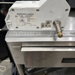 TMC DC 24v windscreen wiper motor p/n 100909621 fuse 1.5A nsn 2090-66-153-8126 - Picture 1 of 9
