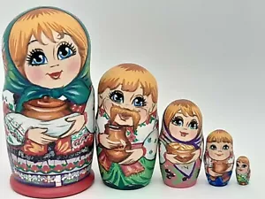 Ukraine nesting dolls Ukrainian Family matryoshka 4" tall 5 in 1 Art made 5 - Picture 1 of 7