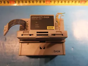 OMRON GT1-DA04 (GT1-DAO4 GT1-DA04CST GT1-DAO4CST) Analog unit ( Japan ) - Picture 1 of 9