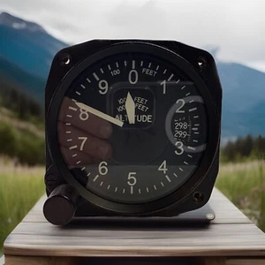 C.G. CONN ALTIMETER P/N 80000, 94-27957 - Picture 1 of 5