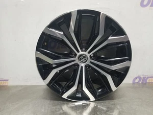 23 2023 TOYOTA CROWN XLE WHEEL RIM 19X7 5 SPOKE - Picture 1 of 12