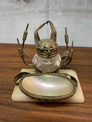 baguier ancien Nacre Décor de Fleurs Et Cristal - Photo 1/4