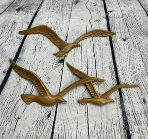Vintage Homco Seagull Wall Hanging Faux Wood Flying Birds USA - Picture 1 of 10