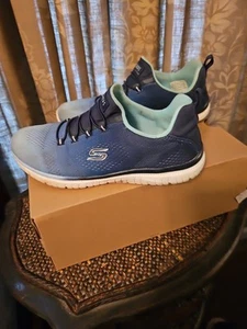 Sneakers elastiche slip-on Skechers / design ombreggiato sfumature di blu / leggere / 8 - Foto 1 di 19