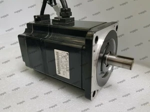 YASKAWA SGMPH-04AAA2C AC SERVO MOTOR SGMPH04AAA2C New In Box Expedited Shipping - Picture 1 of 2
