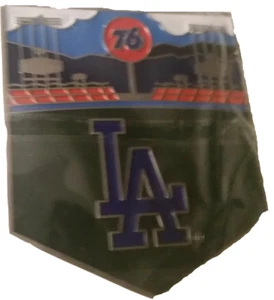 NEW Collectibe Los Angeles LADodgers BASEBALL MLB Sports Pin #1 2015 Unocal 76 - Picture 1 of 7
