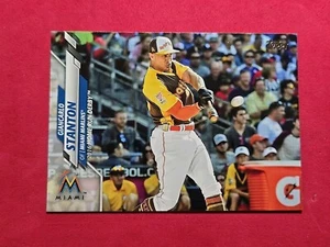 2020 Giancarlo Stanton Topps Update #U-14 Home Run Derby - Picture 1 of 2
